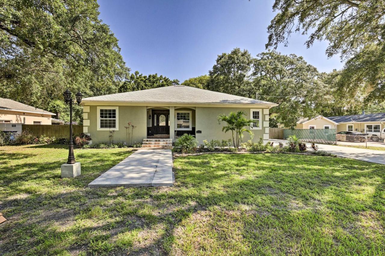 Tampa Oasis With Pool About 7 Mi To Busch Gardens! Villa Exterior photo