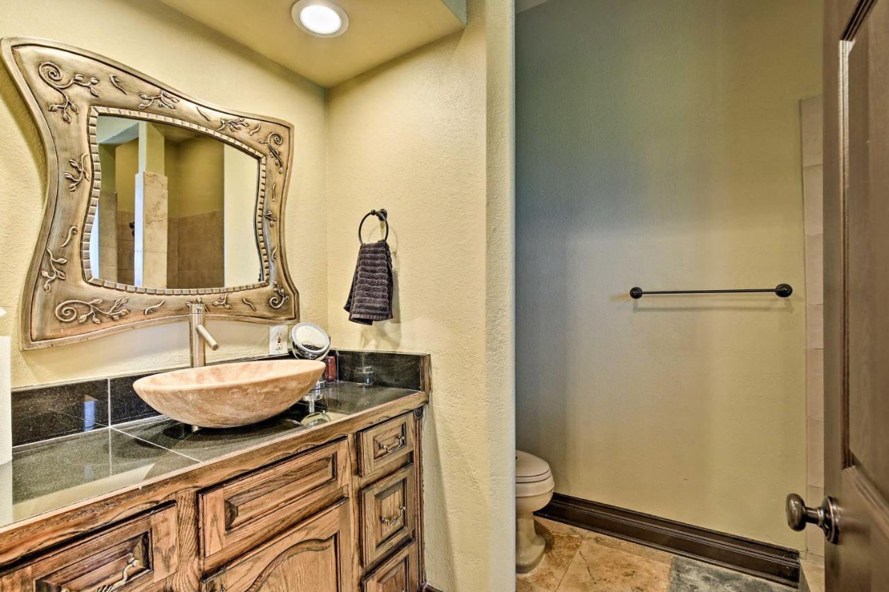 Tampa Oasis With Pool About 7 Mi To Busch Gardens! Villa Exterior photo