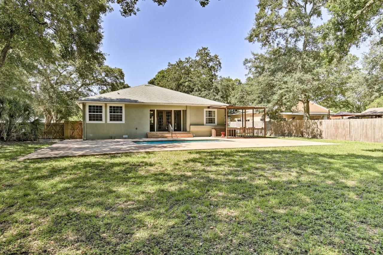 Tampa Oasis With Pool About 7 Mi To Busch Gardens! Villa Exterior photo