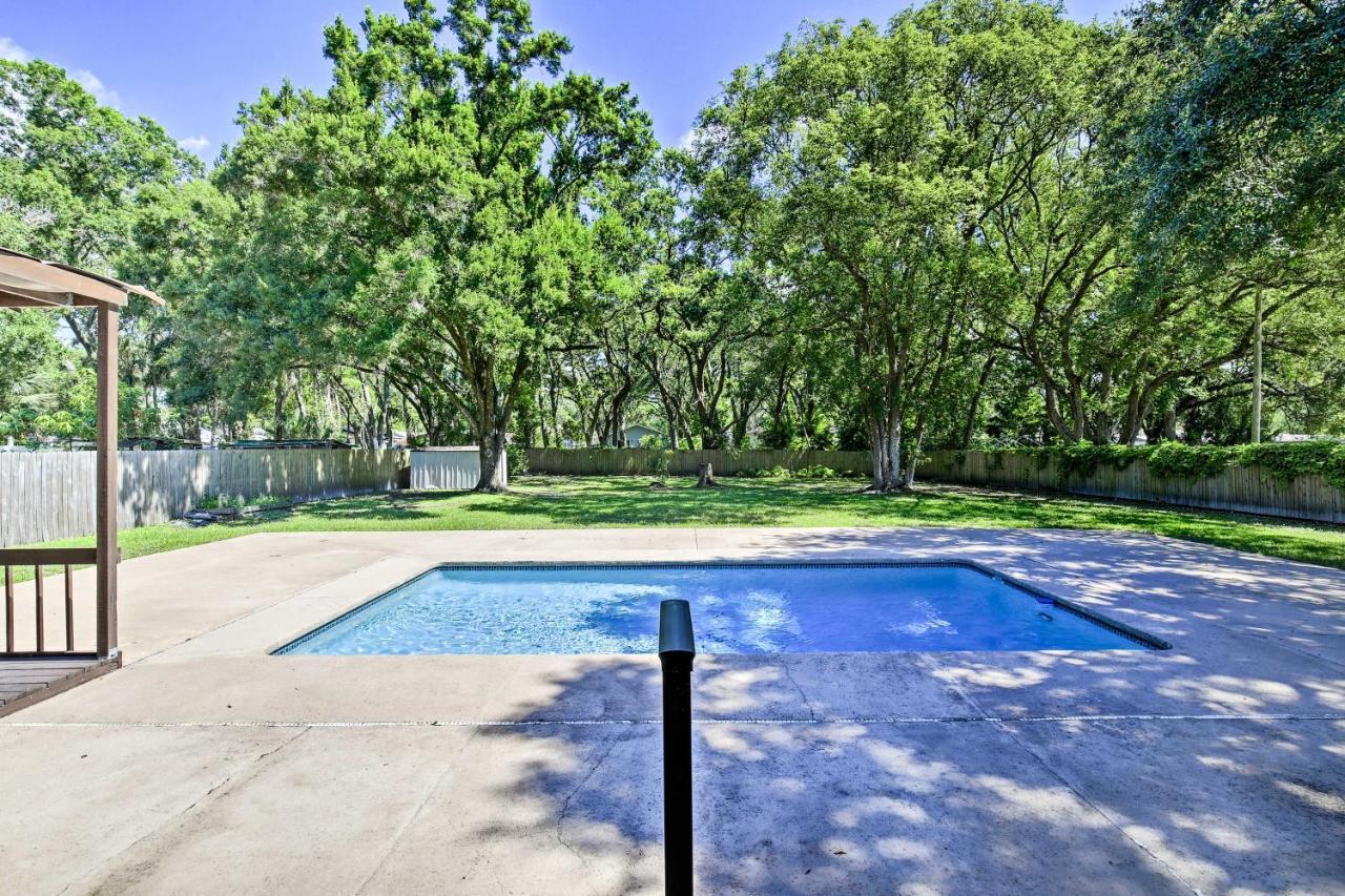 Tampa Oasis With Pool About 7 Mi To Busch Gardens! Villa Exterior photo