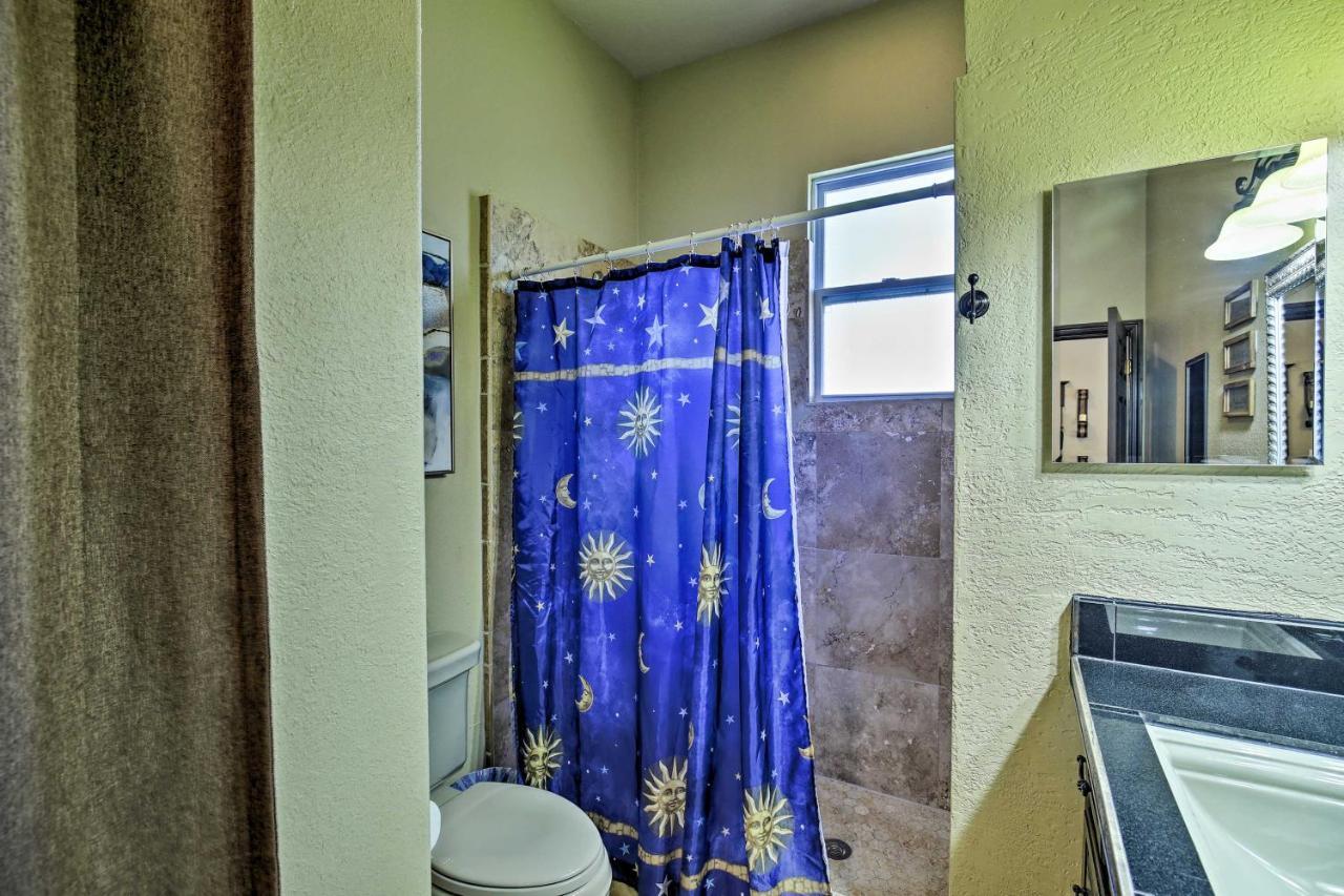 Tampa Oasis With Pool About 7 Mi To Busch Gardens! Villa Exterior photo